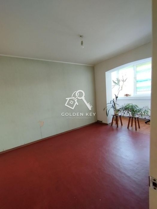 Продаж 3 кімнатної квартири з автономним опаленням на Павла Глазового