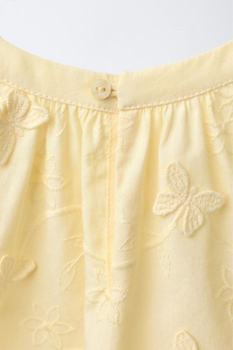 Блузка з метеликами бренду 98 110  zara