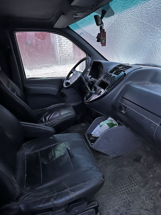 Мерседес Віто 2,3 дизель Mercedes Vito 108 Вито ГРУЗПАС