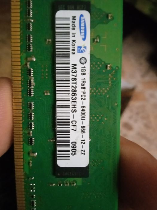 Оперативная Память Samsung 1GB 1PX8 PC2-6400U-666-12-ZZ (Для ПК)