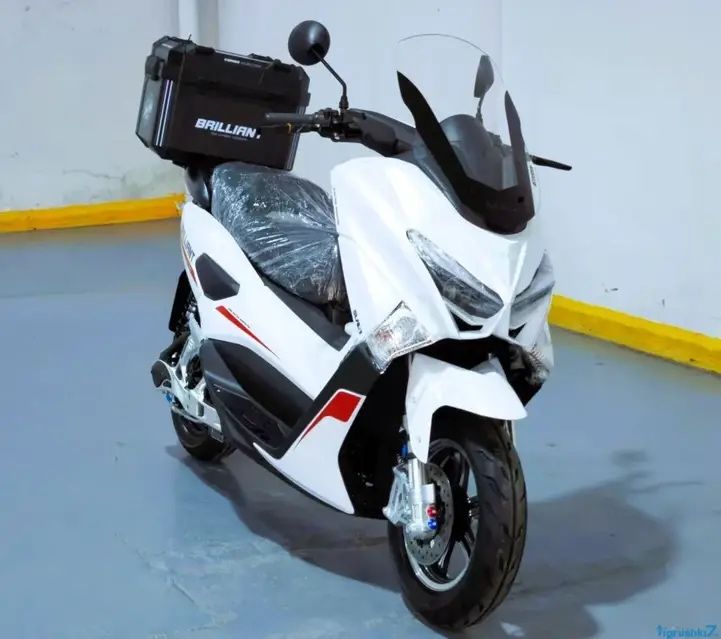 Електричний мопед Corso Brilliant 2000W 72V 32Ah до 90 км ходу