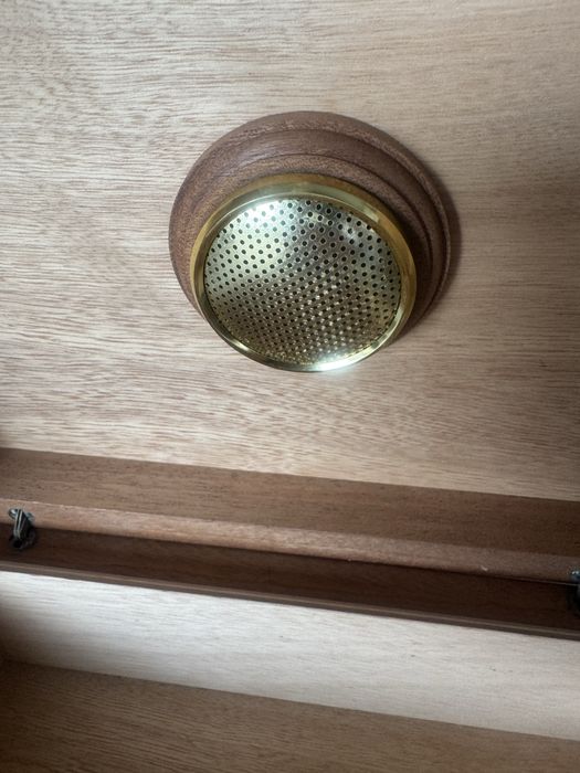 Caixa desumidificadora  de charutos