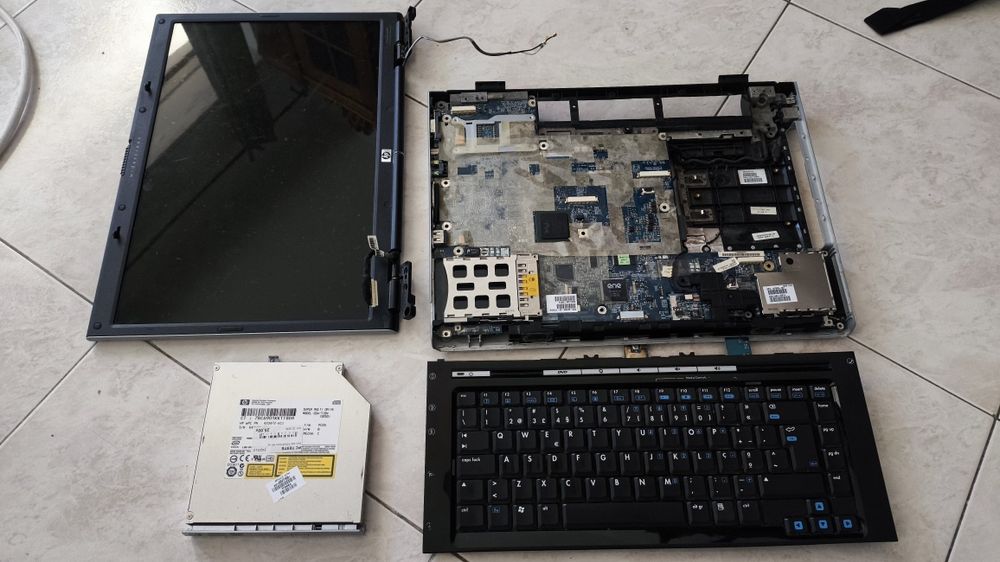 Portátil para peças