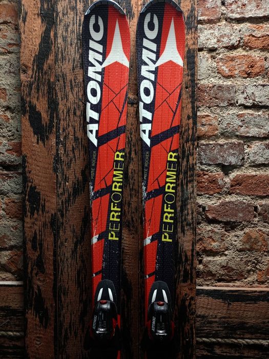 Narty zjazdowe Atomic Scandium Performer 170 cm z wiązaniami
