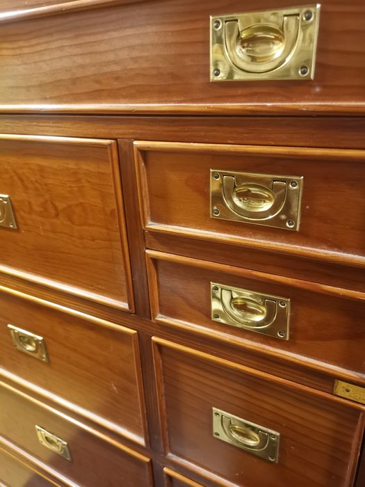 Armário em madeira - Quarto