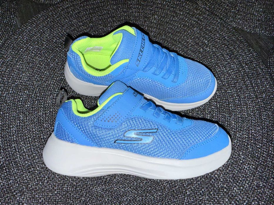 Легкі кросівки Skechers Selectors-Reset , оригінал, р-р 32, уст 20,5 см