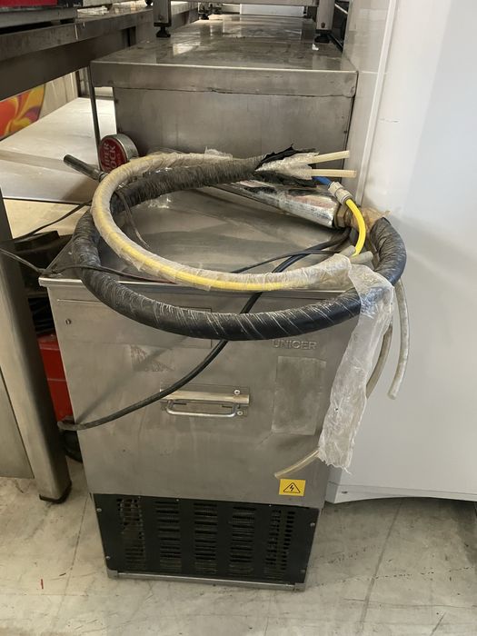 Máquina de finos - 100 litros