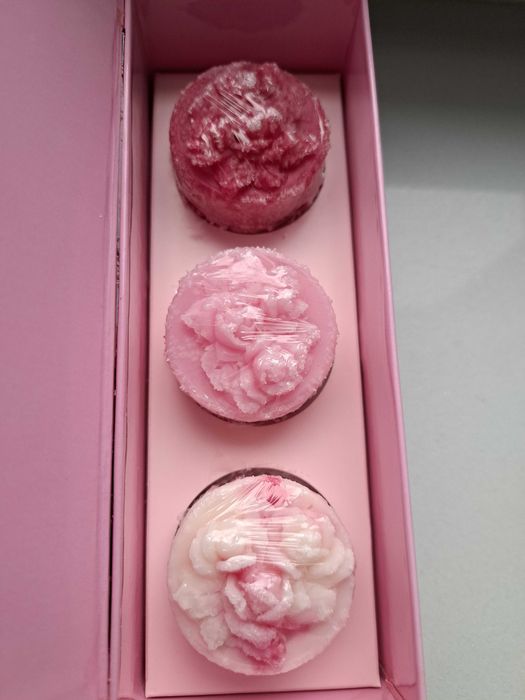 Rose Of Bulgaria -  zestaw prezentowy 3 x Mydełka Różane