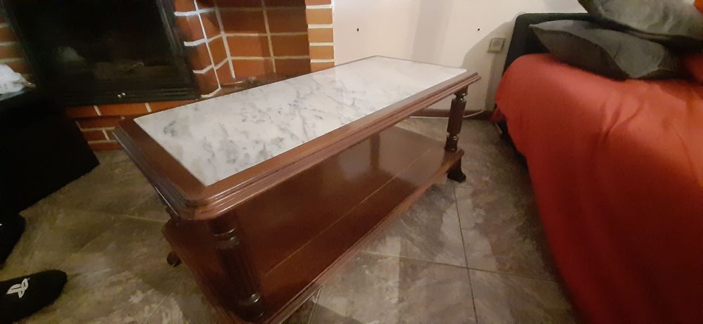 Mesa de apoio de sala