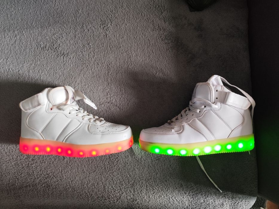Buty świecące rozmiar 36