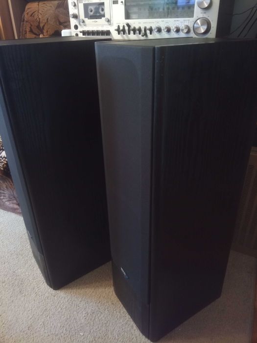 Heco CULT 40 акустична система