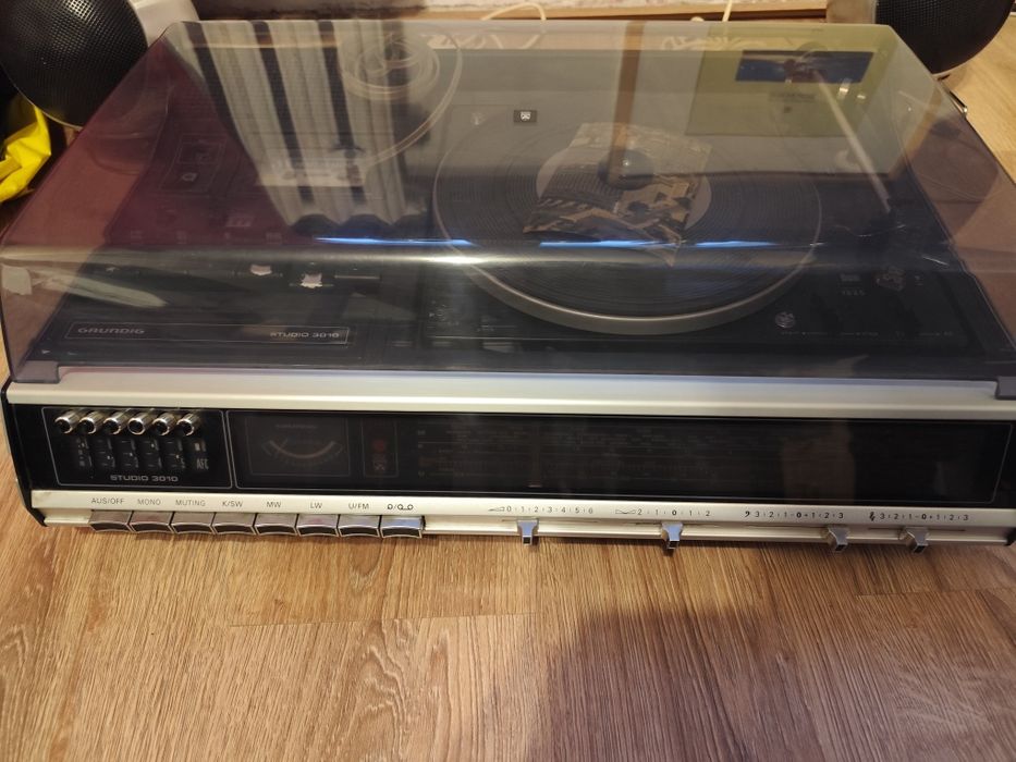 Grundig Studio 3010 Stereo Hi-fi