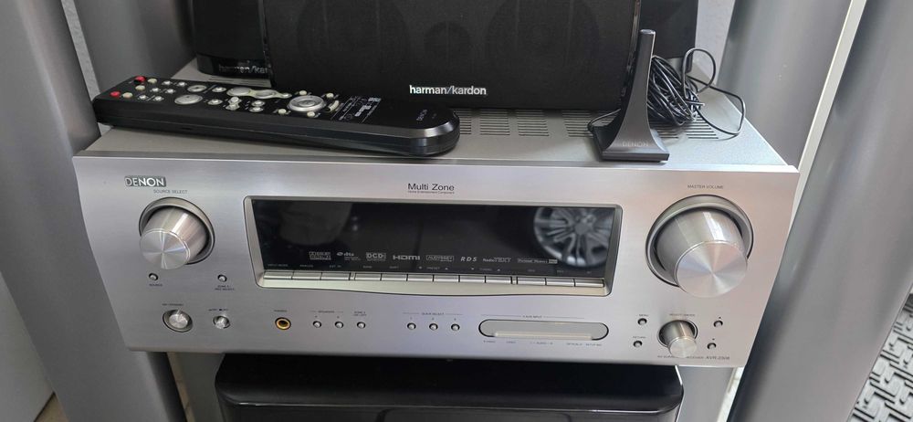 Amplituner Denon AVR-2308 Srebrny Pilot 5.1 Harman Kardon HKTS 11