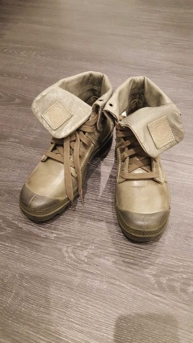 Palladium em pele verde tropa, novas