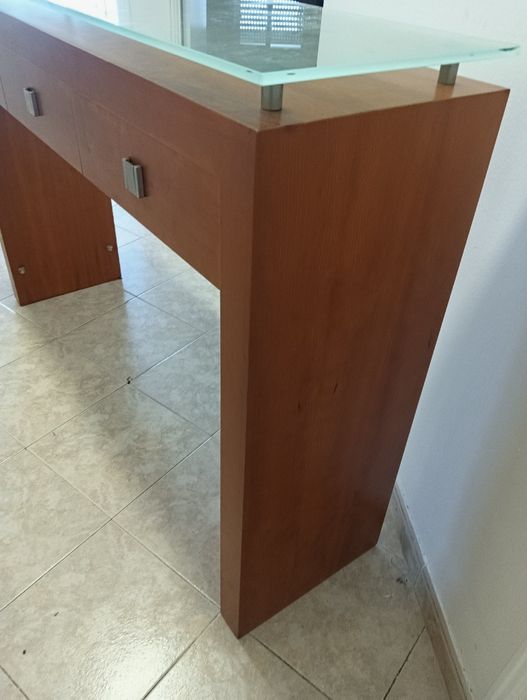 Aparador Consola , hall de entrada.