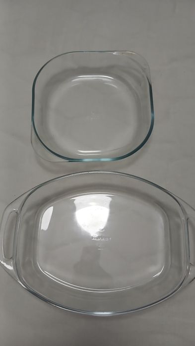 Conjunto de 2 Travessas de Vidro (Pirex)