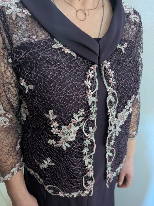 Roupa cerimónia feito á mão