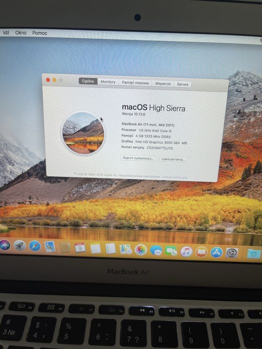 Macbook air  mid 2011