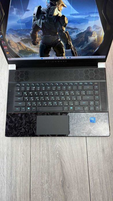 16ʼʼ 480Гц Alienware x16 R2/ RTX 4060 8gb/ Ultra 7 155H/1tb/16gb/ DDR5