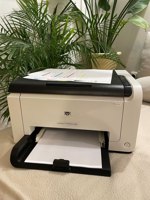 Drukarka laserowa kolorowa Hp Lj cp 1025nw wifi