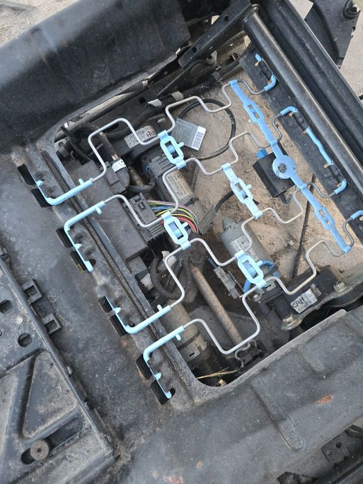 Stelaż stelaże foteli fotele elektryczne pompowane BMW E63 E63 Seria 6