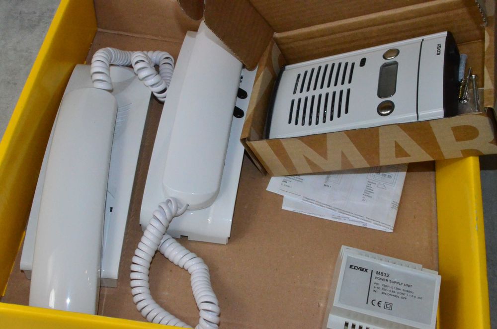 Domofon dwurodzinny interkom Vimar 885E 4-2