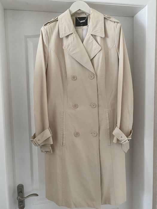 Плащ, тренч жіночий