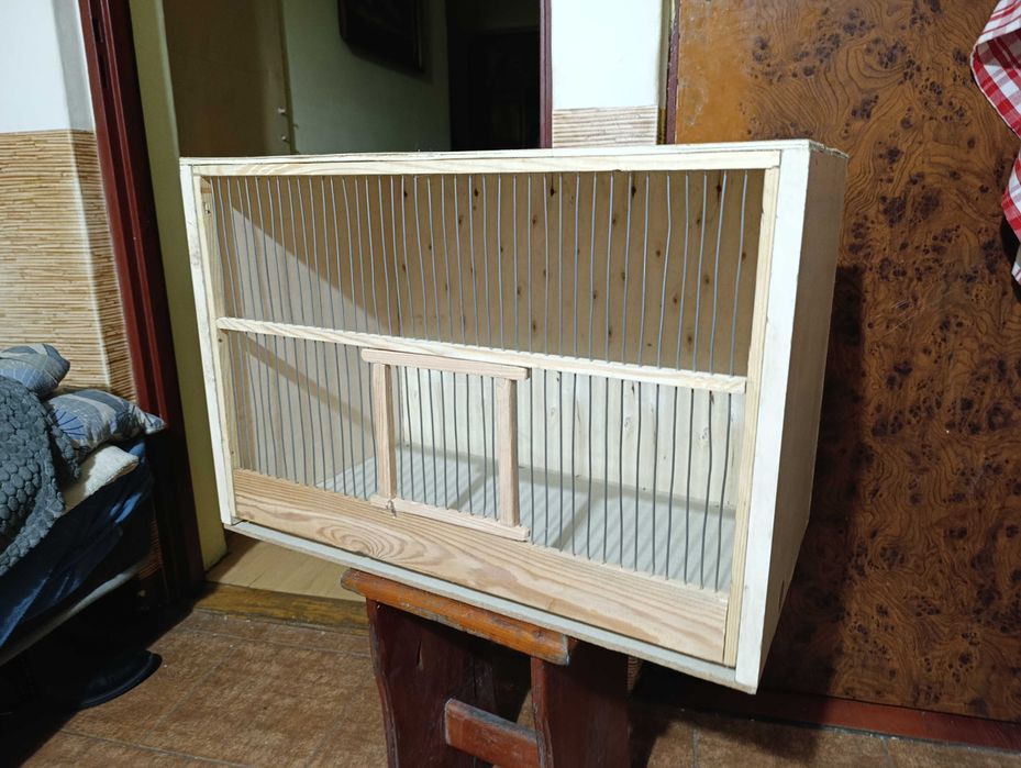 Sprzedam trzy klatki na papugi