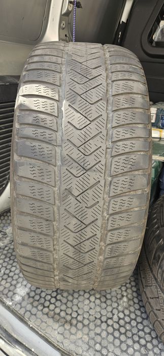 Pneus usados 245 45 R18  275 40 R18