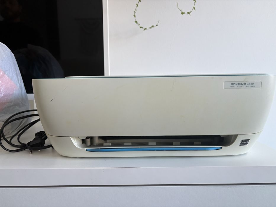 Impressora HP DeskJet 3639 – Imprime, Copia e Digitaliza