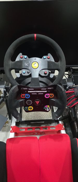 Thrustmaster T300 Ferrari Alcantara original + Volante extra + T-LCM