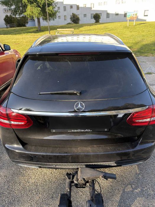 Mercedes-Benz C 220 d Station 9G-TRONIC AMG Line