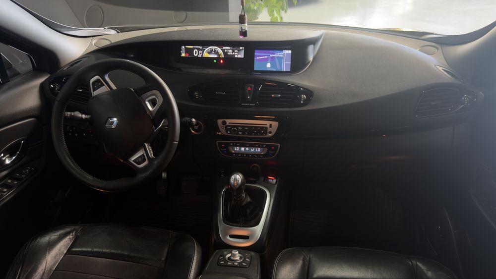 Renault Scenic 1.5 DCI 110 CV 7 Lugares Bose Edtion