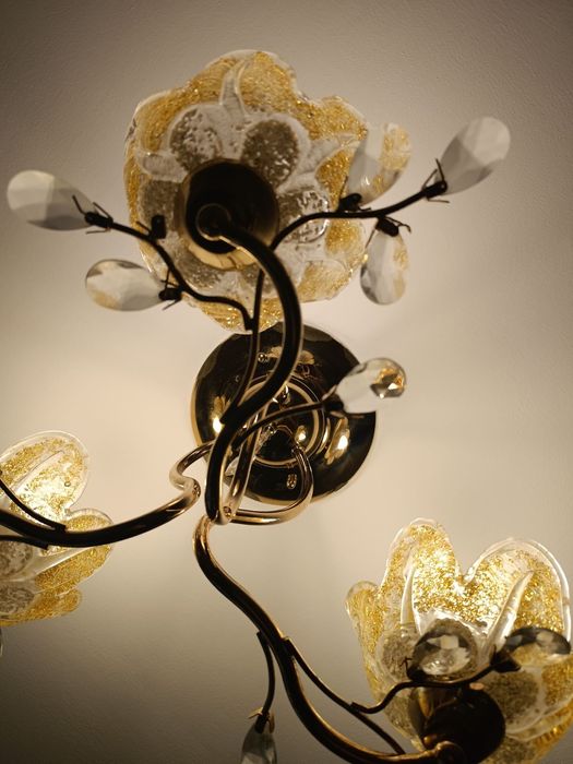 Продається світильник