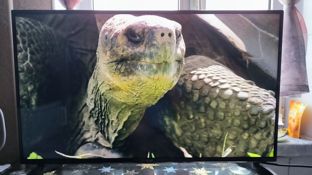 Смарт телевізор LG 42LB631V