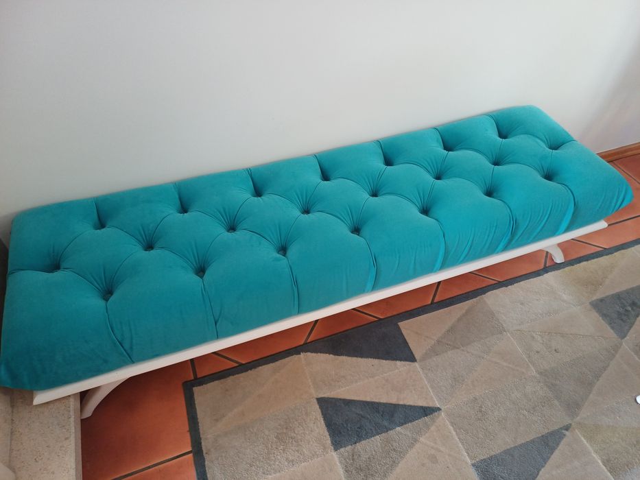 Móvel Banqueta de fabrico Nacional