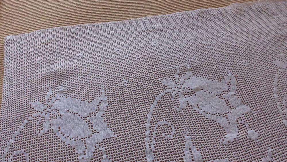 Renda para aplicar em cortina