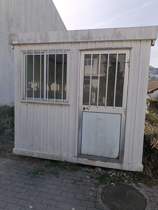 Contentor escritório
