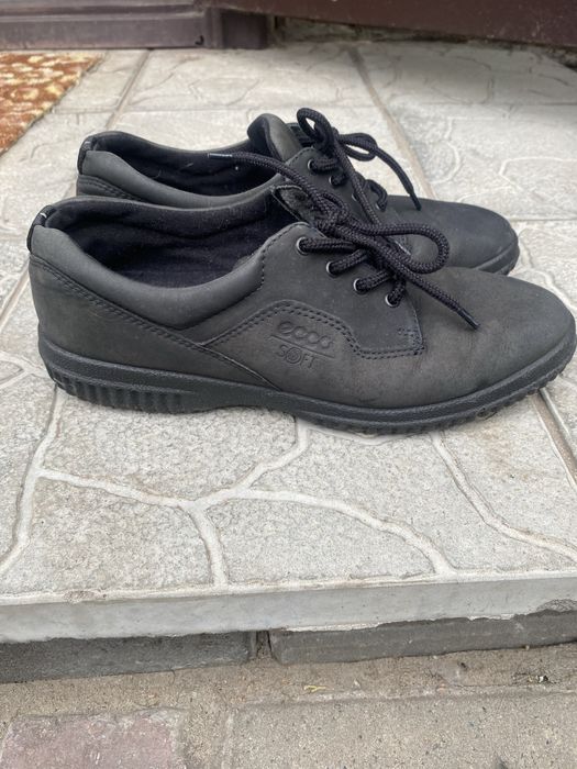 Продам туфельки ecco