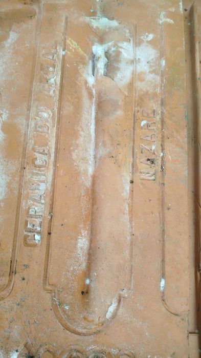 Dou Telha Marselha  usada - camarnal cerâmica do areal nazare