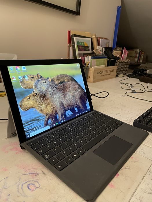 Surface Pro 3 8GB RAM/ 238GB SSD