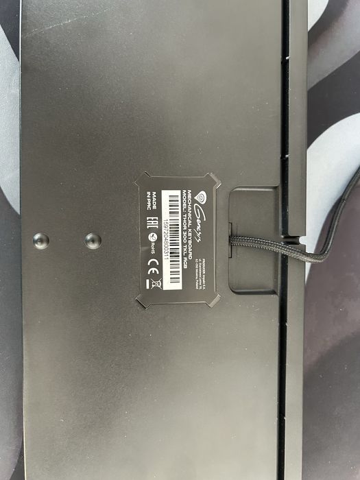 Klawiatura Gamingowa Genesis Thor 300 TKL RGB