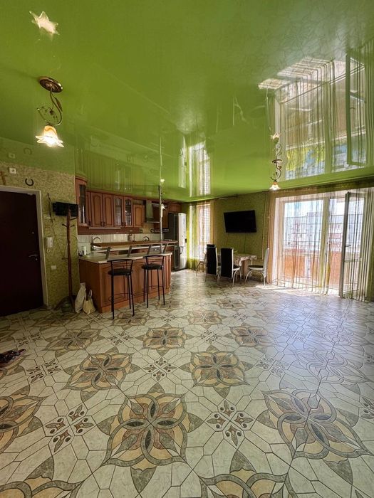 Большая двухкомнатная квартира возле 7 школы г.Черноморск