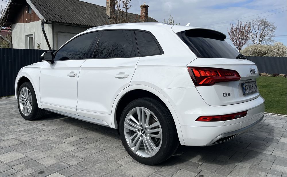 Audi Q5 Premium Plus