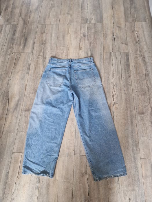 Spodnie typu baggie z bershki