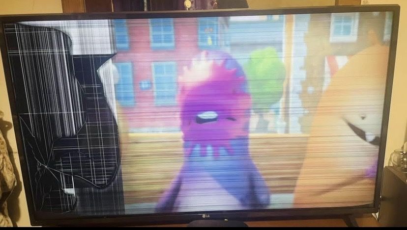 Televisor quebrada lg 4K