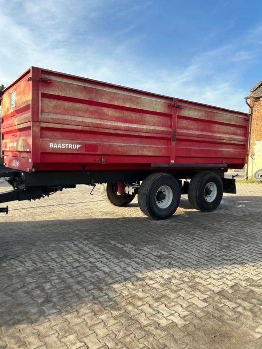 Przyczepa rolnicza tandem
