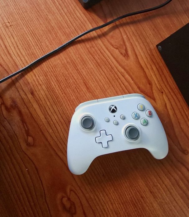 Xbox series x pouco usado