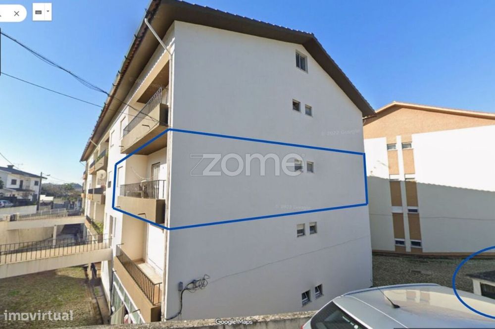 Apartamento T3 com garagem | São Martinho do Bispo | Para remodelar