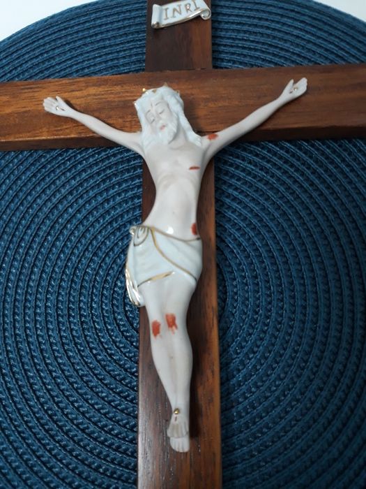 Crucifixo grande